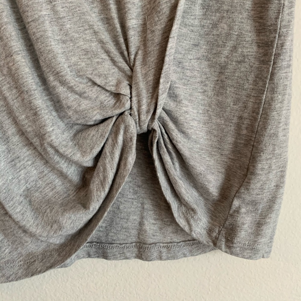 💕Gray Cold Shoulder Top - Picture 2 of 6